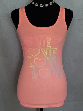 Women’s Peach Love Graphic Tank Top